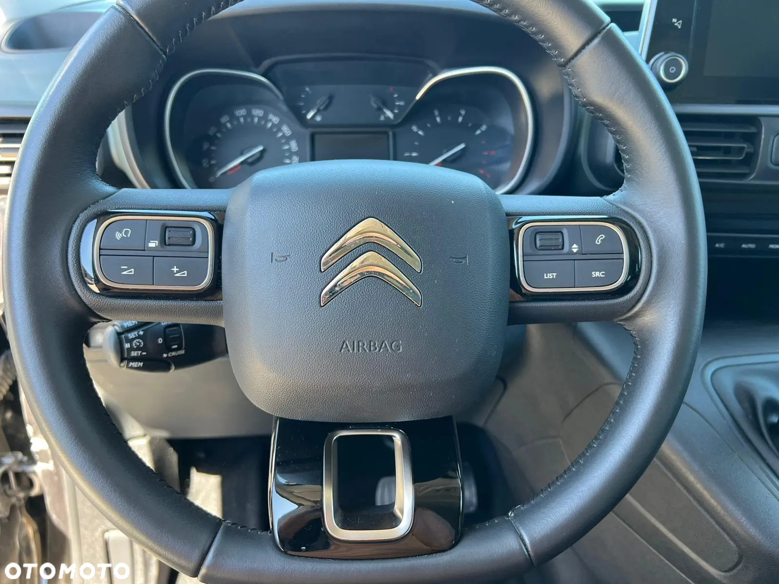 Citroën Berlingo XL 1.5 BlueHDI Shine S&S (7-os.) - 21