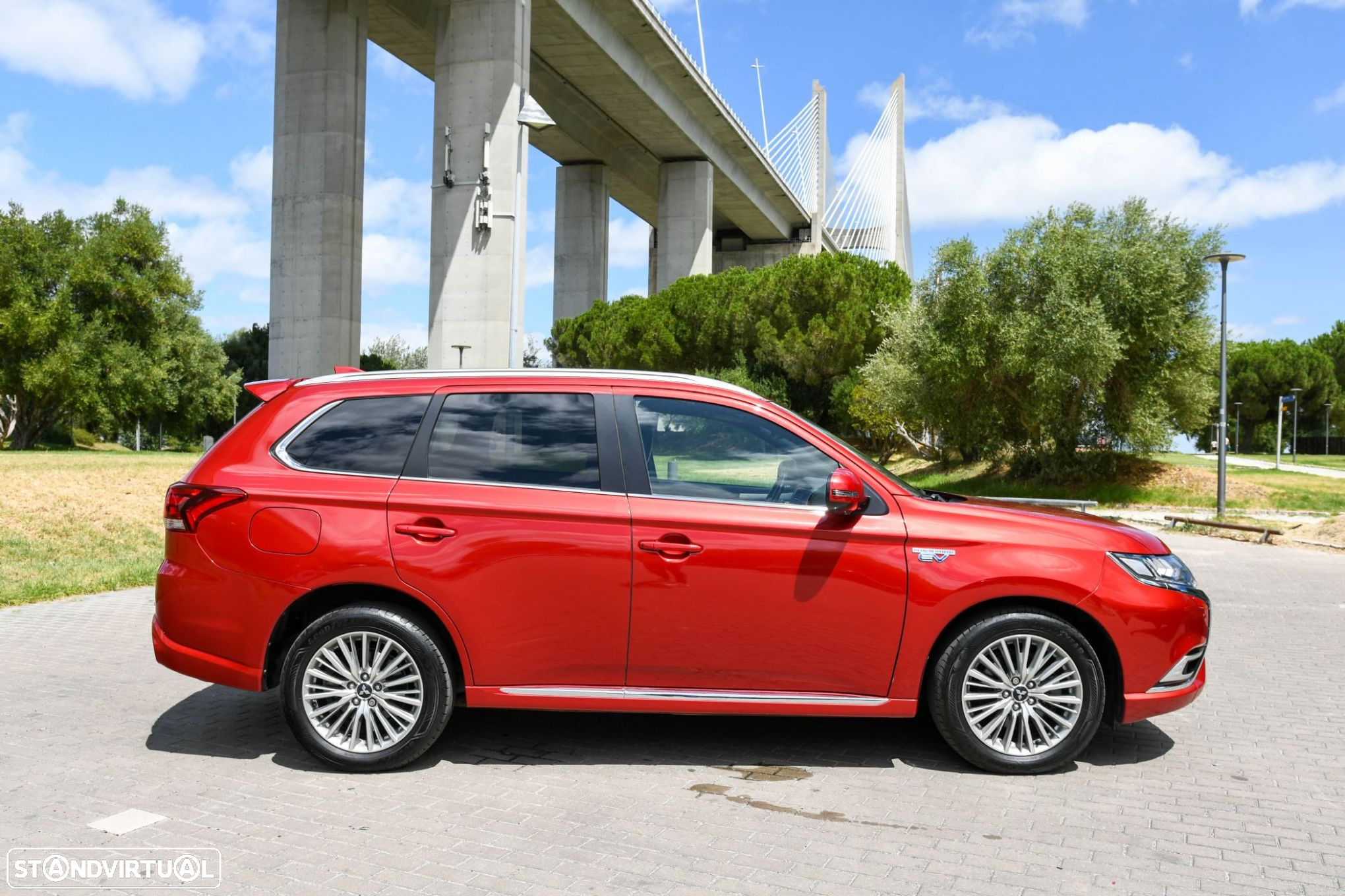 Mitsubishi Outlander 2.4 PHEV Instyle - 5