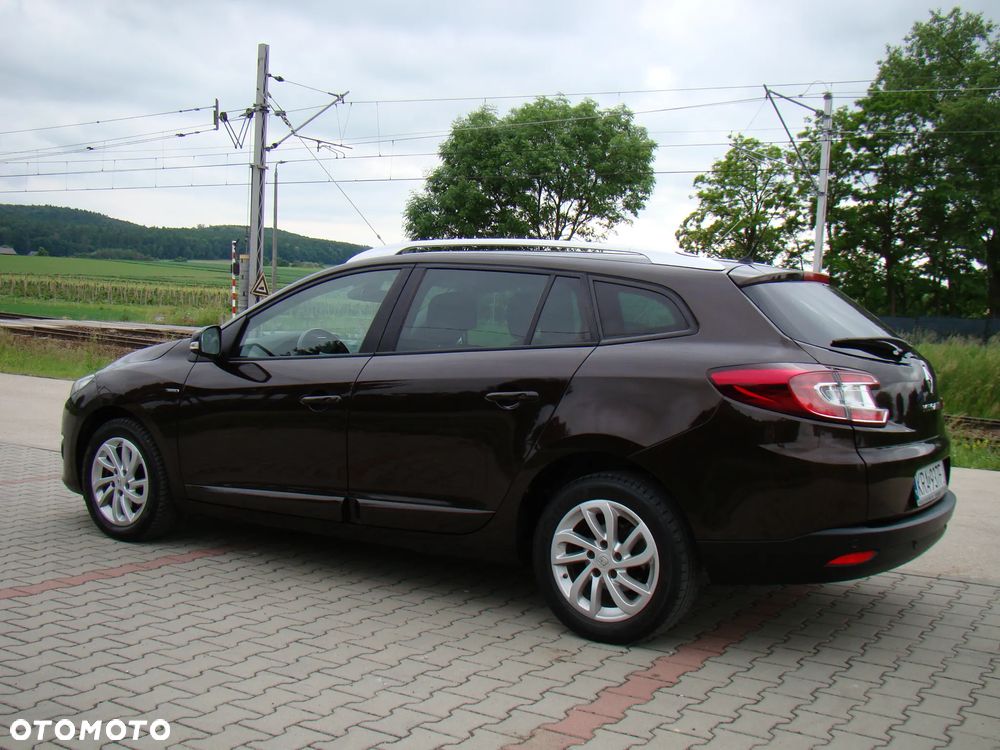Renault Megane 1.6 16V 110 LIMITED - 5