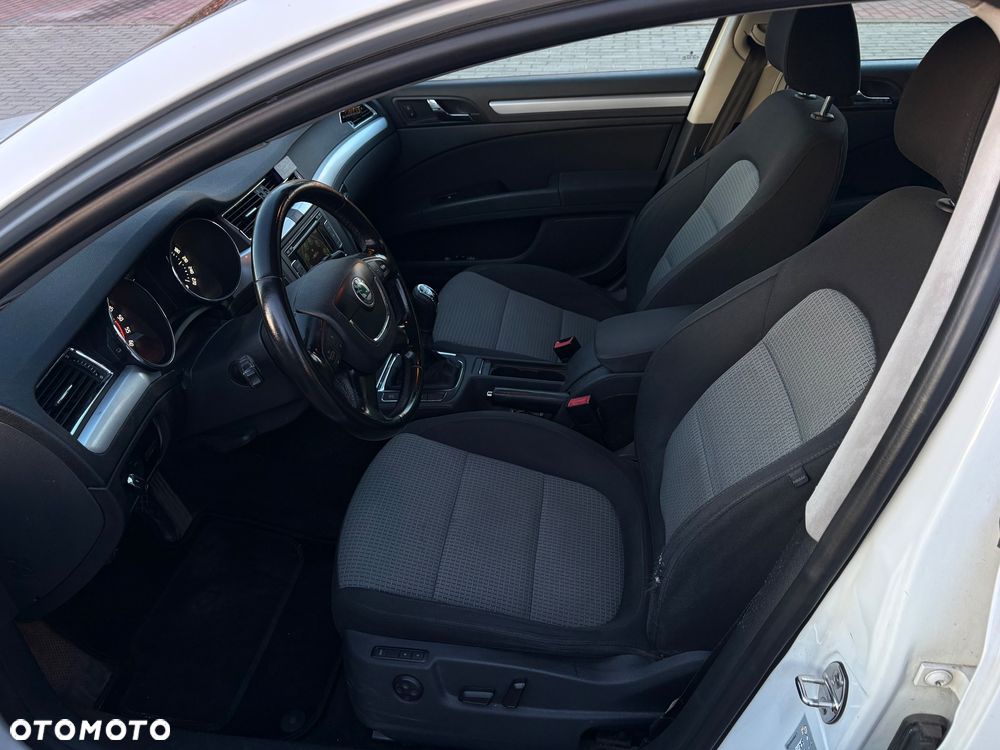 Skoda Superb 1.6 TDI Comfort - 11