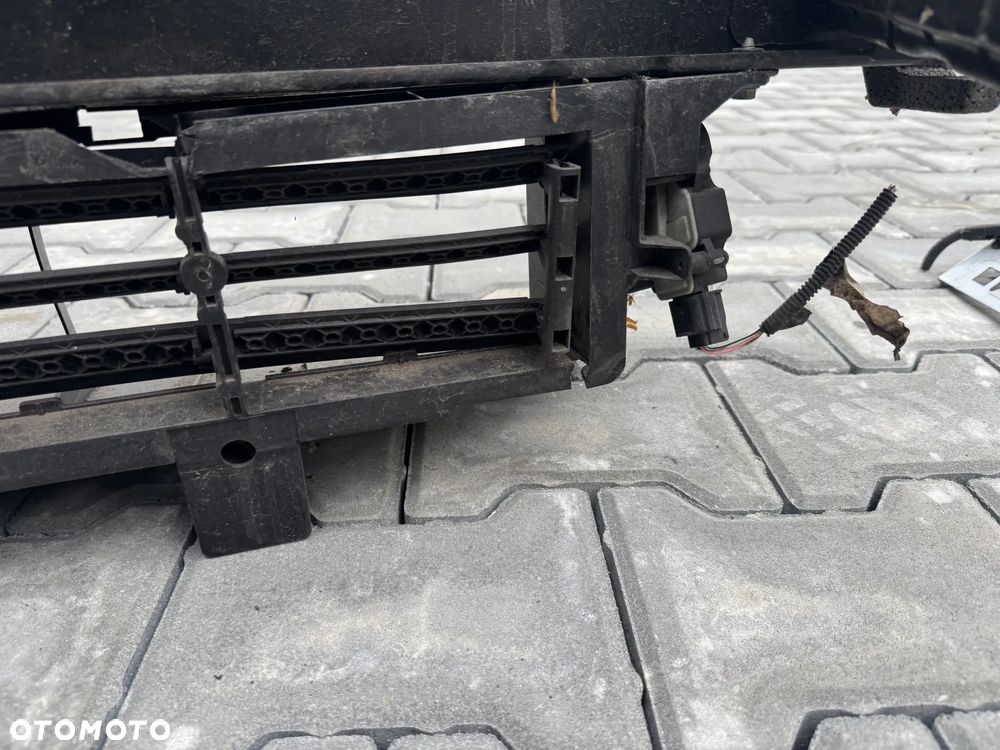 WZMOCNIENIE CZOŁOWE PAS CHŁODNICE RENAULT TWINGO III LIFT 1.0 - 9