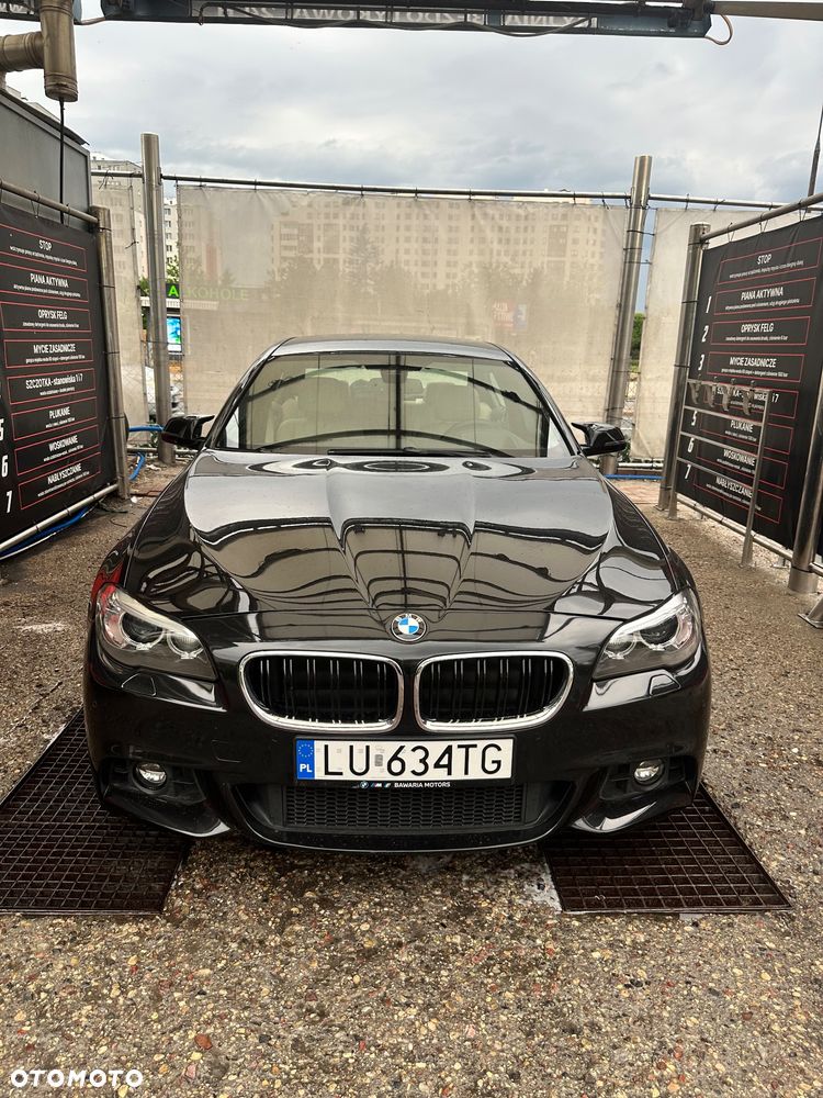 BMW Seria 5 530d xDrive Luxury Line - 1
