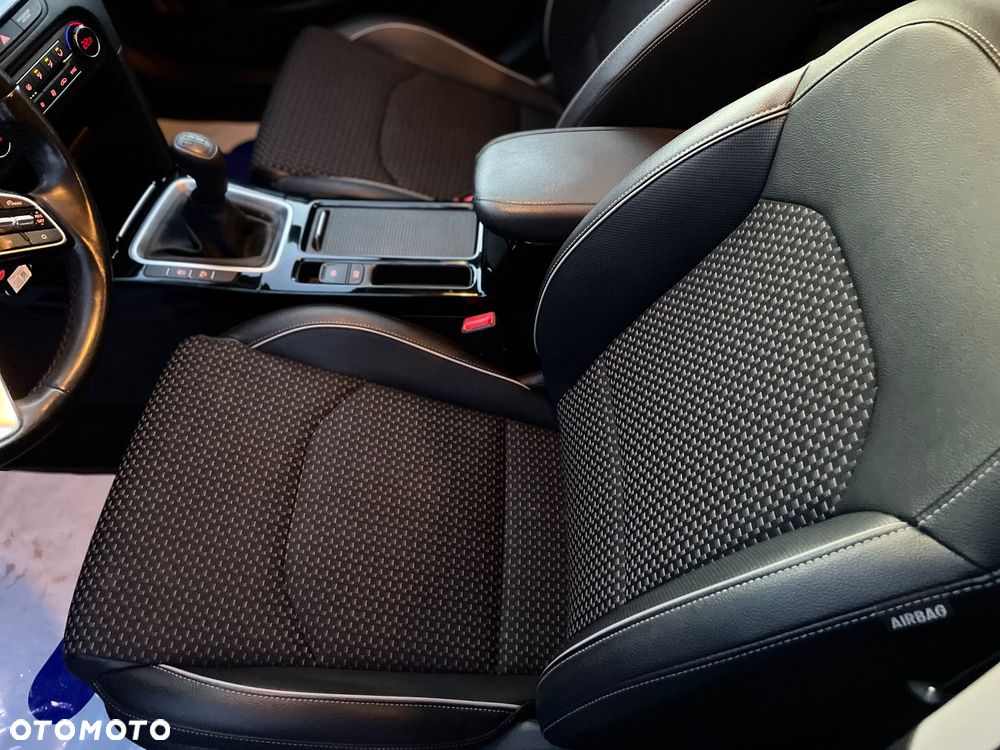 Kia XCeed 1.6 CRDi LAUNCH EDITION - 12