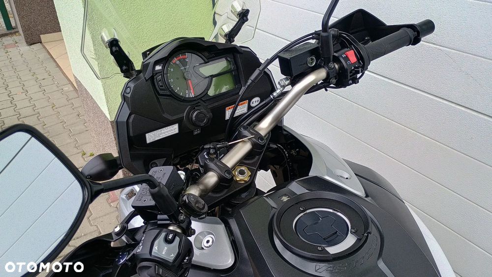 Suzuki DL - 5