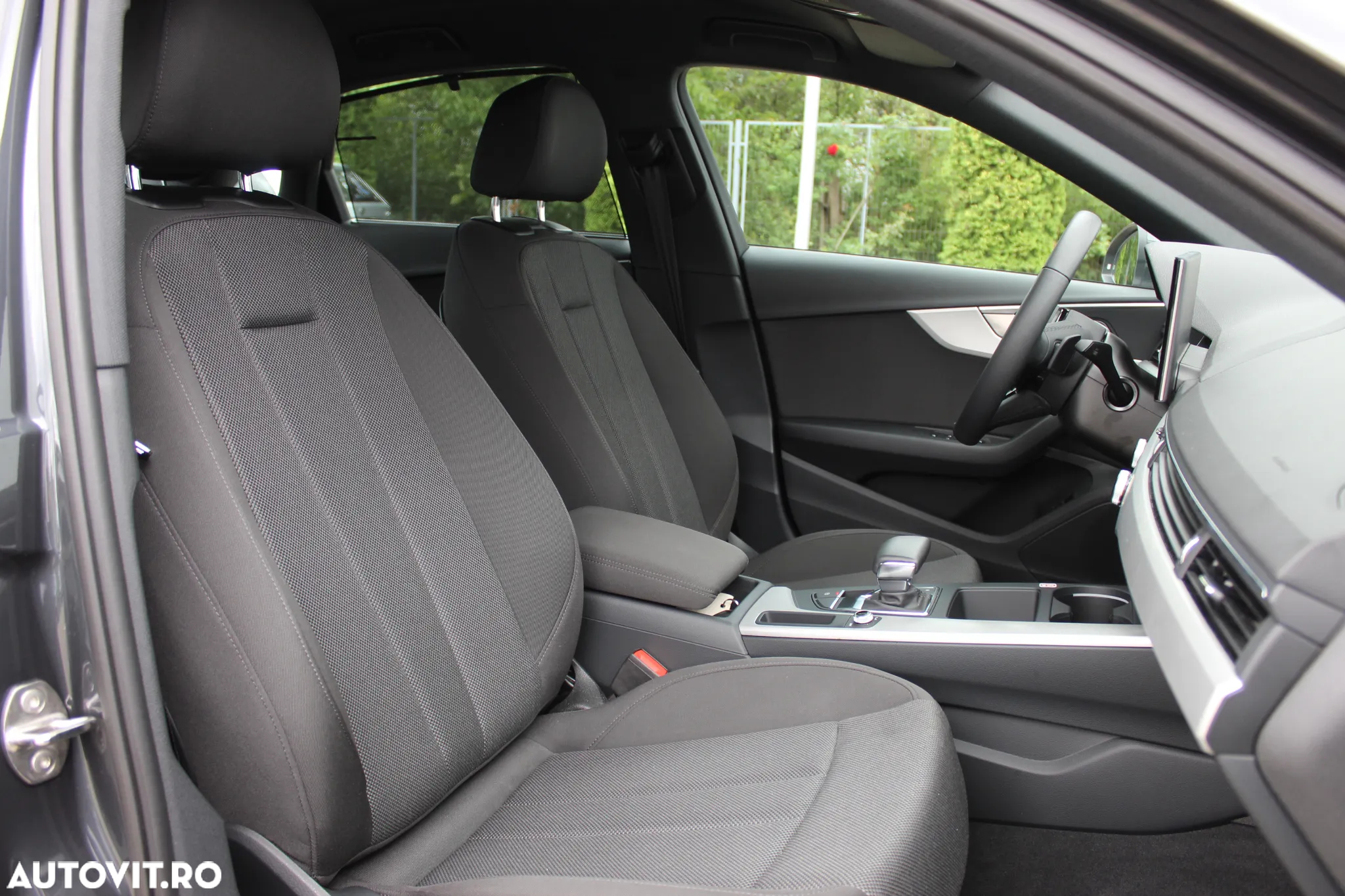Audi A4 35 TDI S tronic advanced - 11