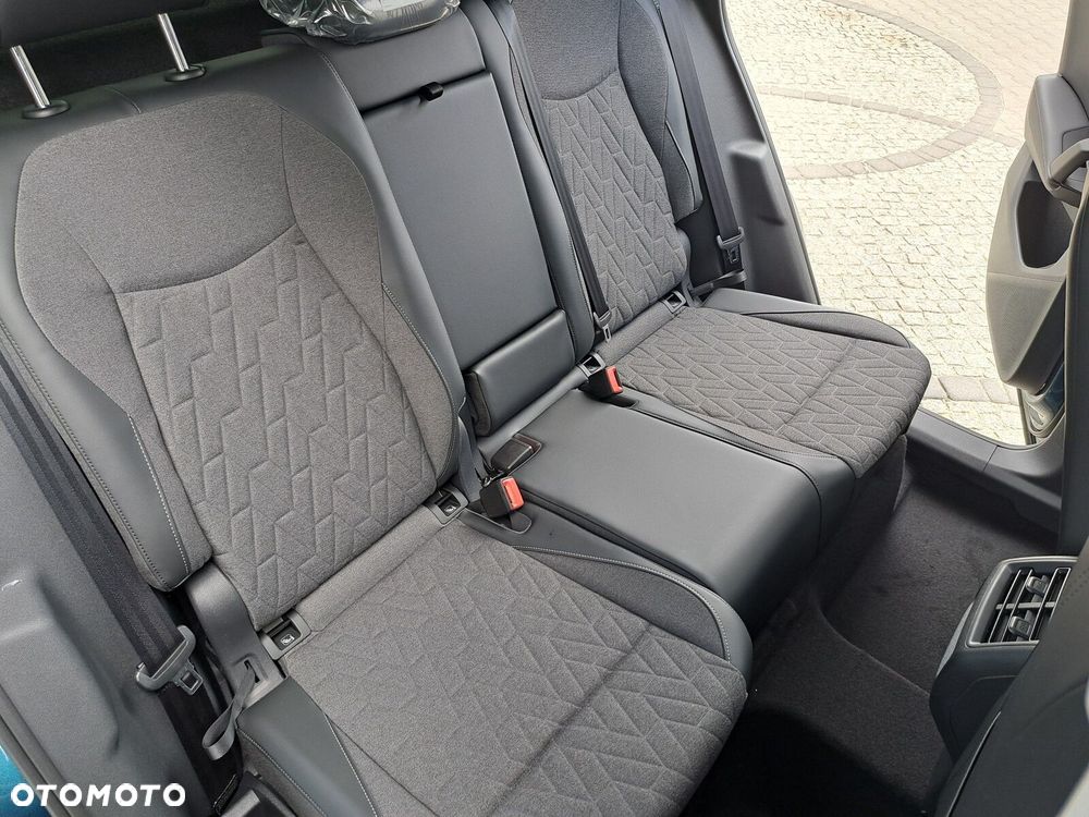 Volkswagen Tiguan - 9