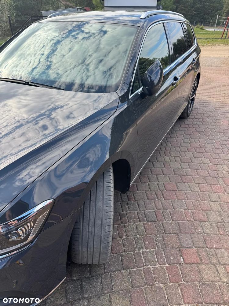 Volkswagen Passat - 10