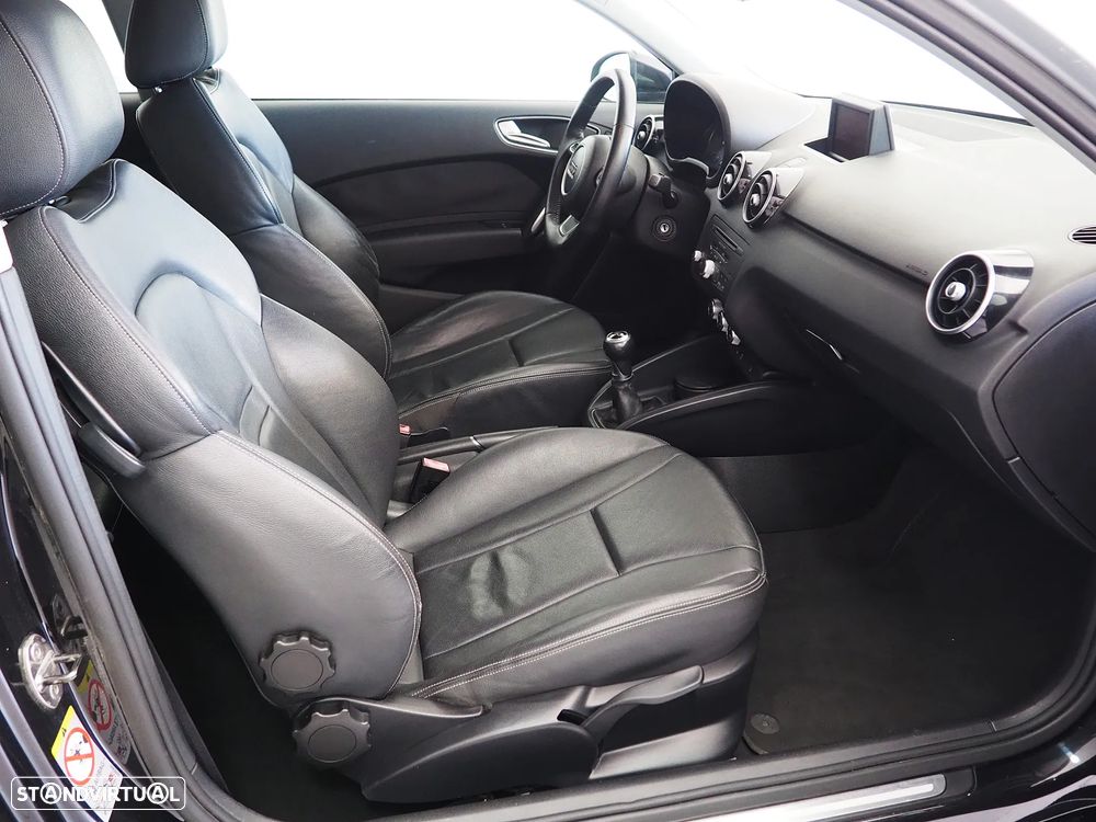 Audi A1 1.6 TDI S line edition - 11