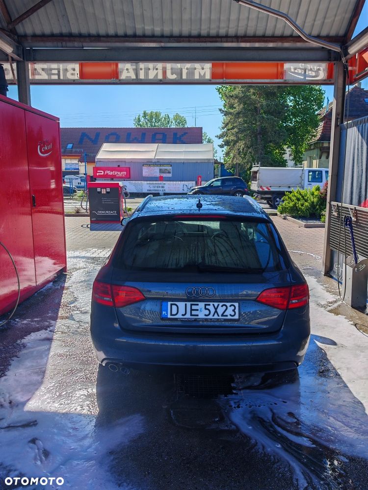 Audi A4 Avant - 2