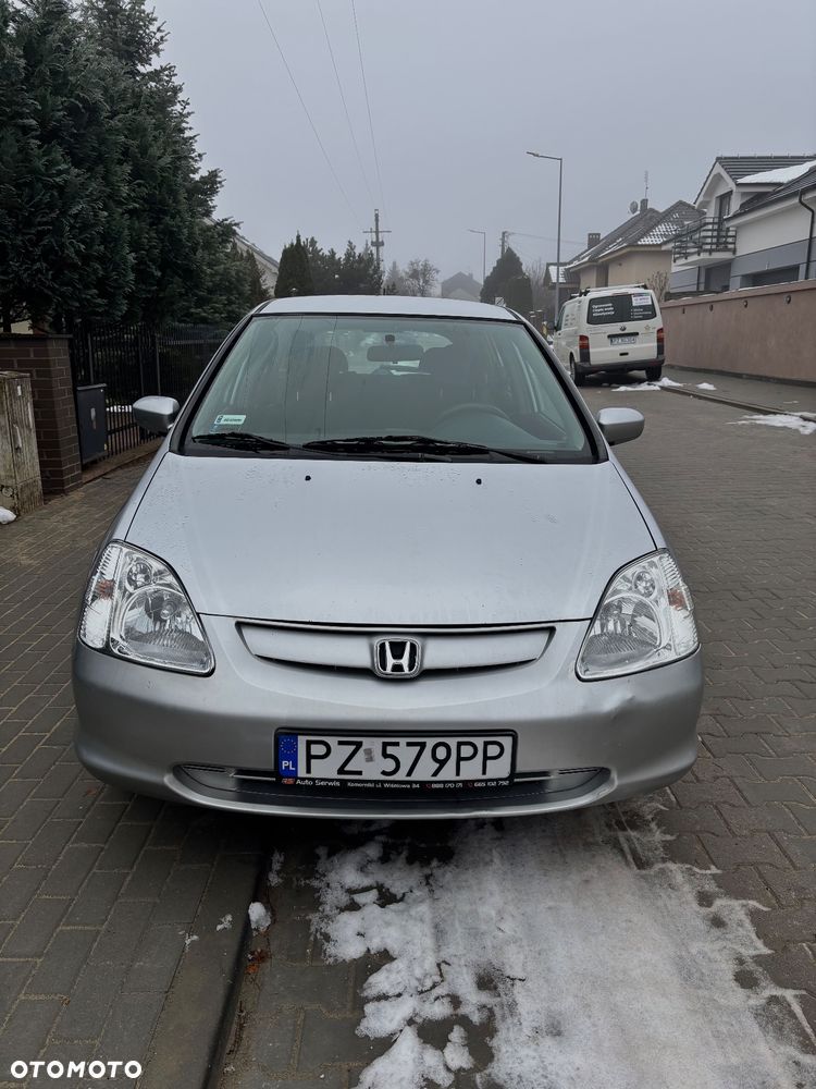 Honda Civic 1.6i ES - 1
