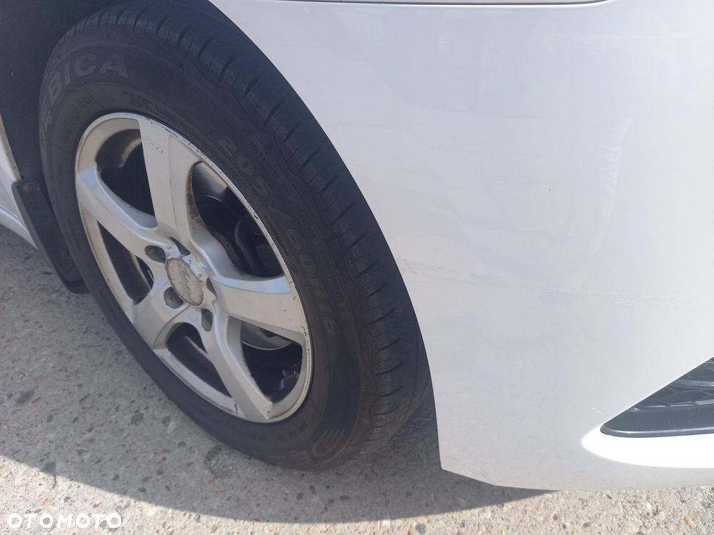 Hyundai i40 1.7 CRDi Comfort - 10
