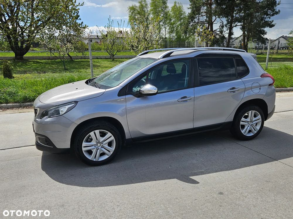 Peugeot 2008 1.2 Pure Tech Style S&S EAT6 - 5