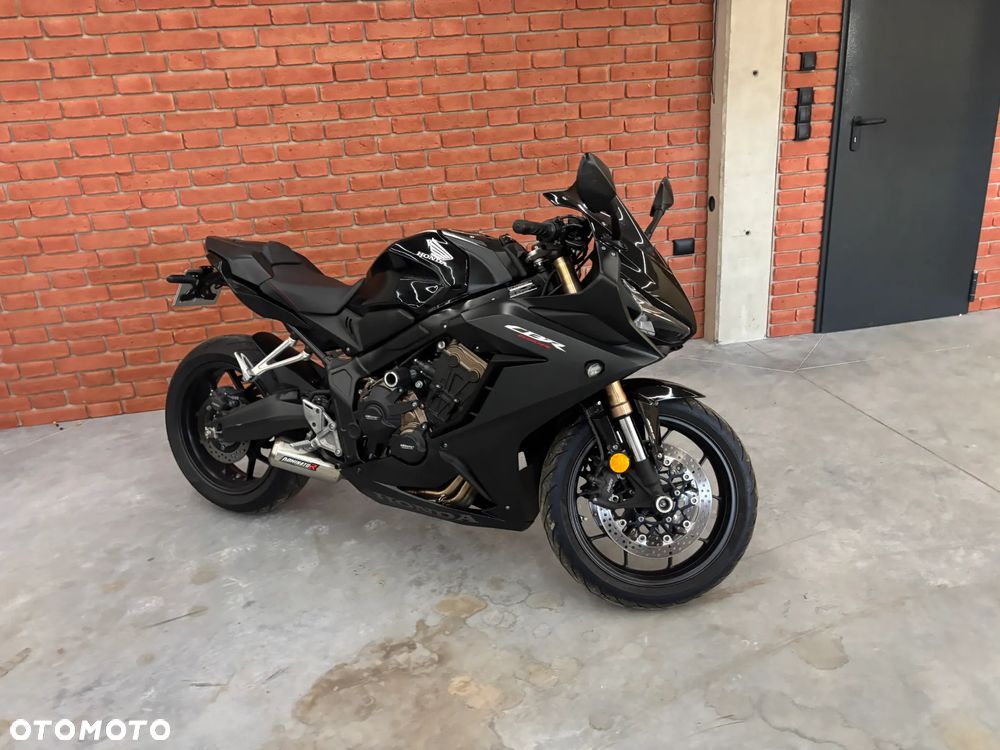 Honda CBR - 4