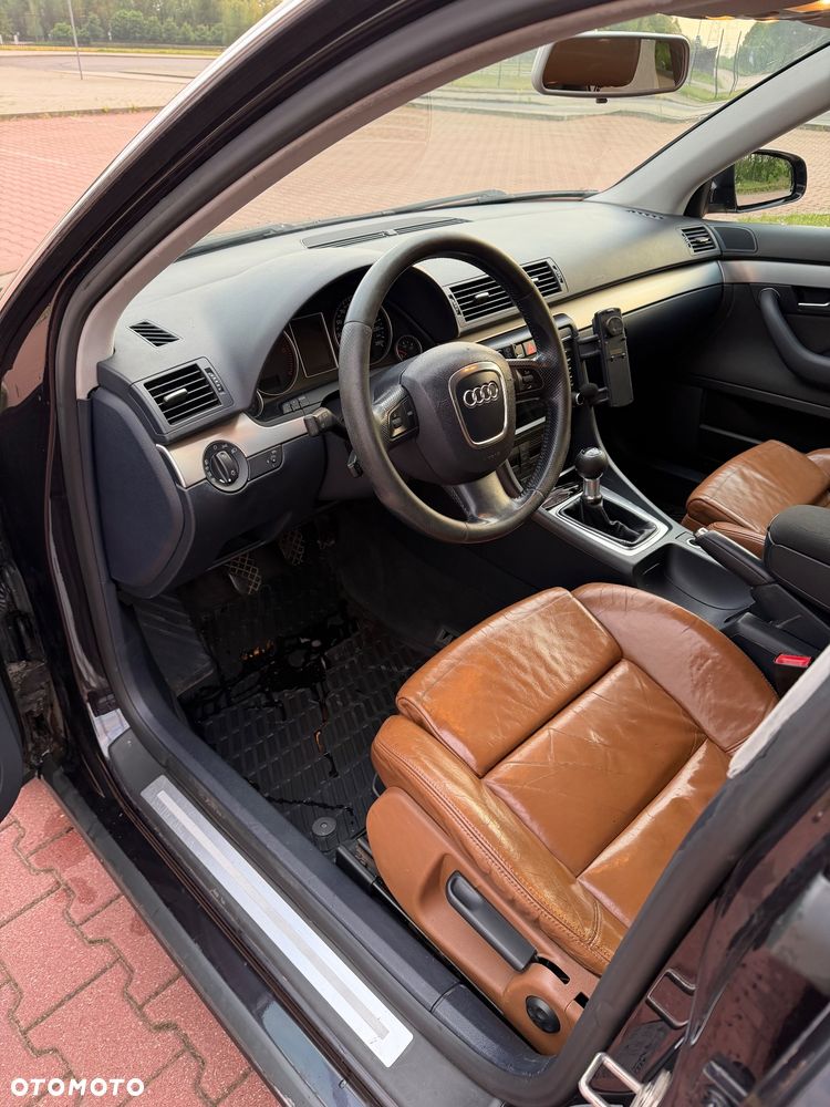 Audi A4 Avant 2.0 TDI DPF - 9