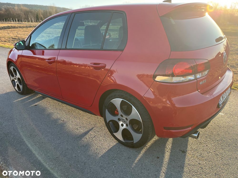 Volkswagen Golf 2.0 GTI - 7