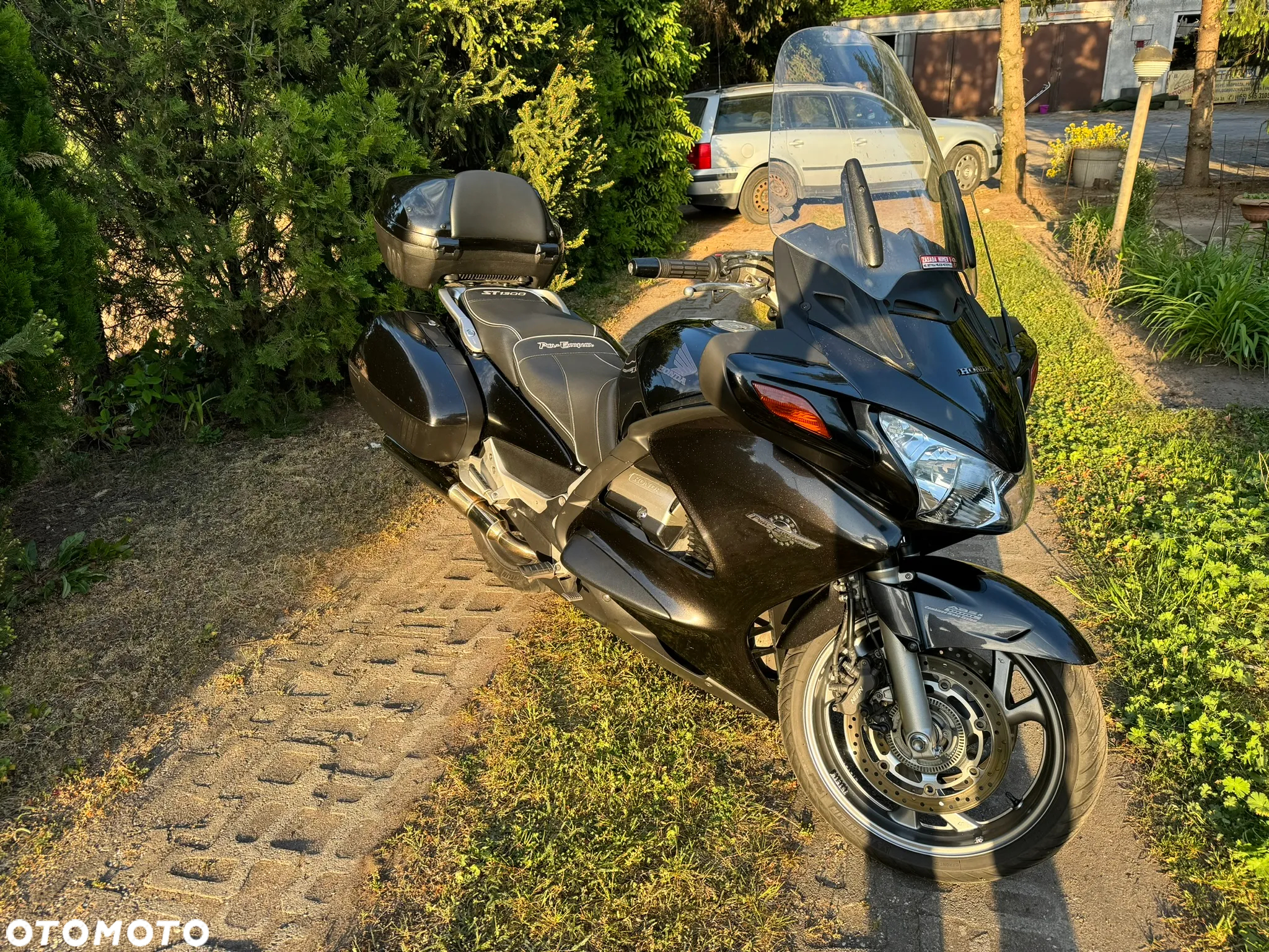 Honda NT - 9