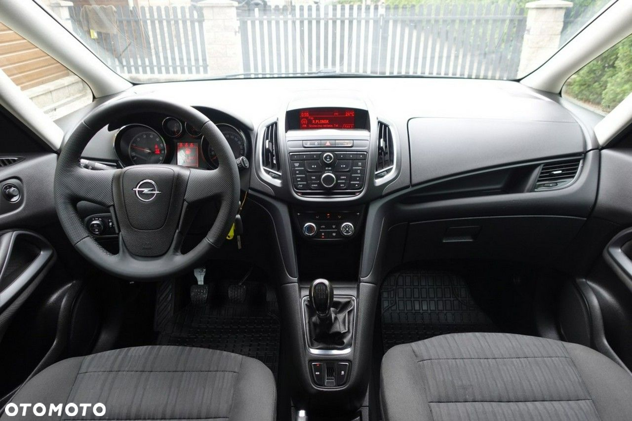 Opel Zafira - 14