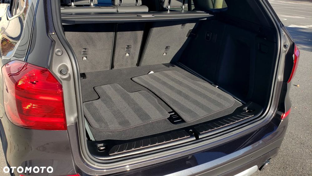 BMW X3 - 11