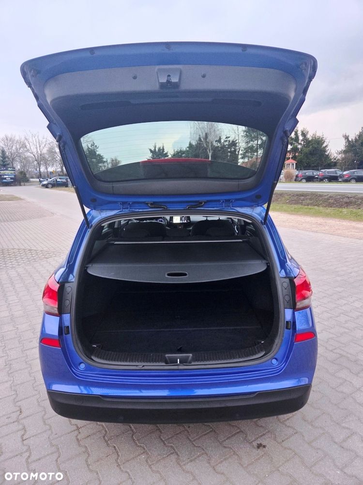 Hyundai i30 1.4 T-GDI YES!+ - 11