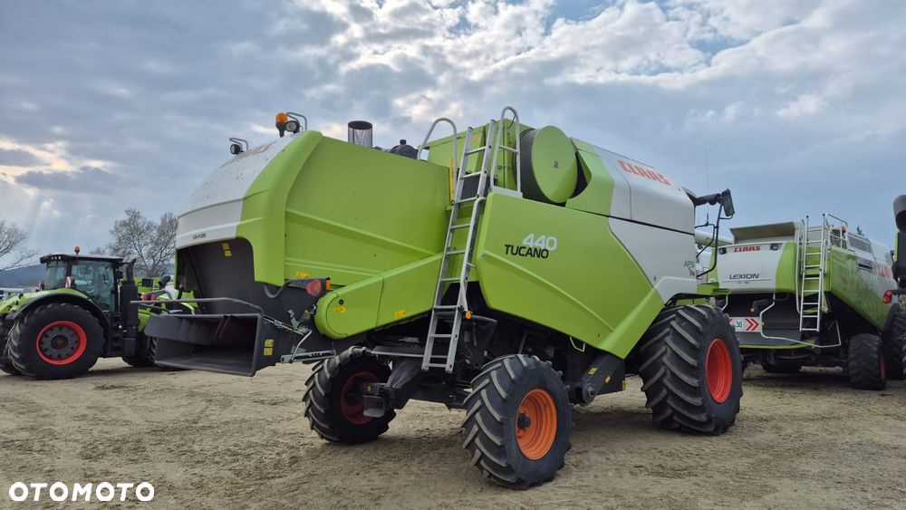 Claas Tucano 440 - 6