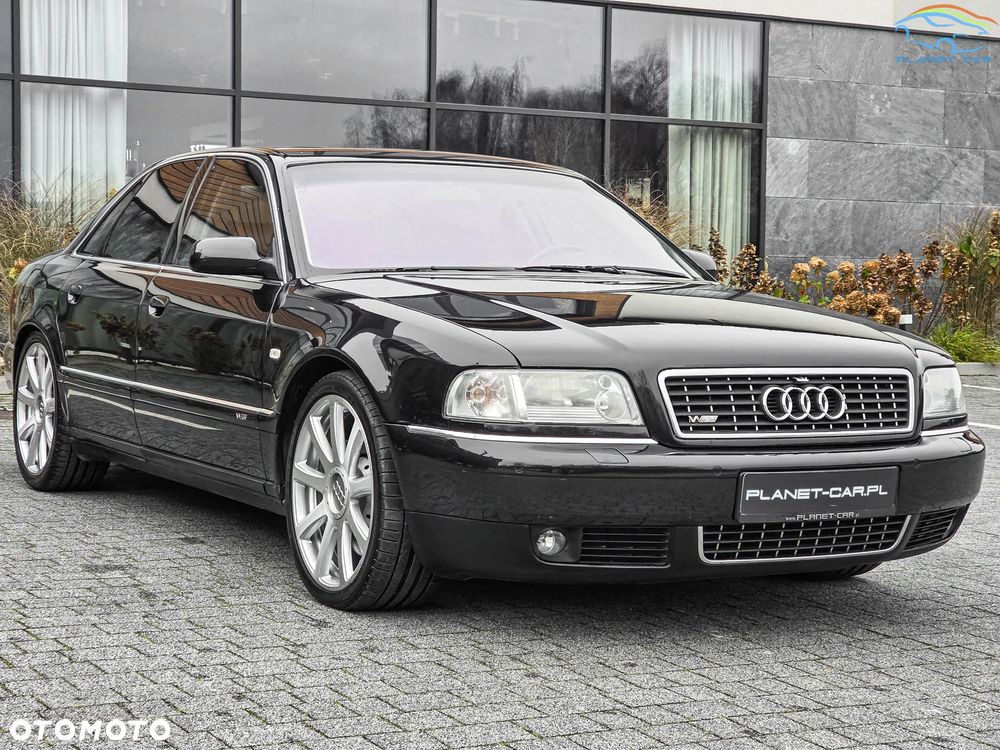 Audi A8 W12 quattro - 8