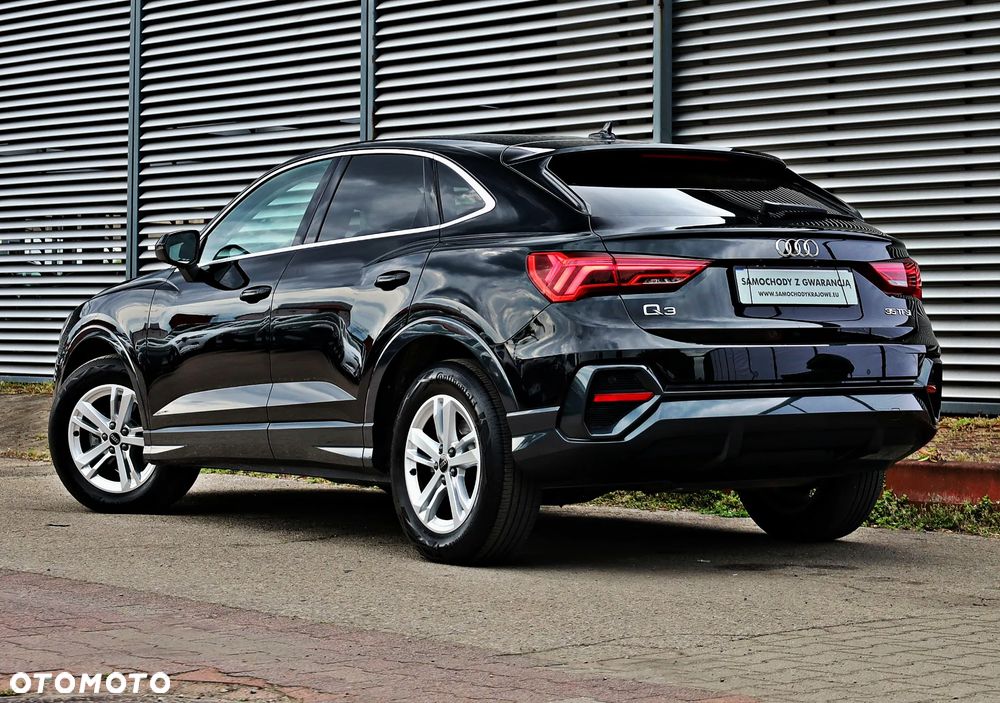 Audi Q3 Sportback - 8