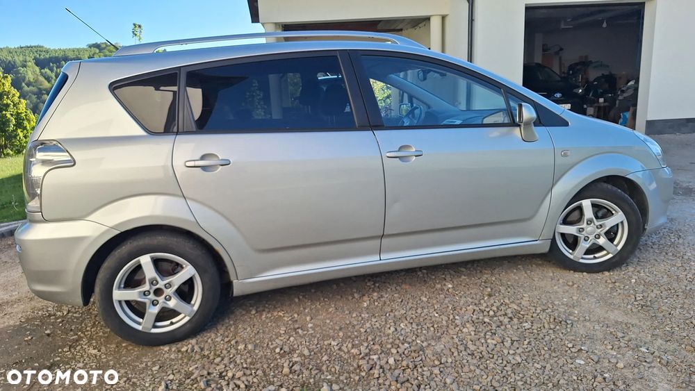 Toyota Corolla Verso 1.8 Gold 7os - 4