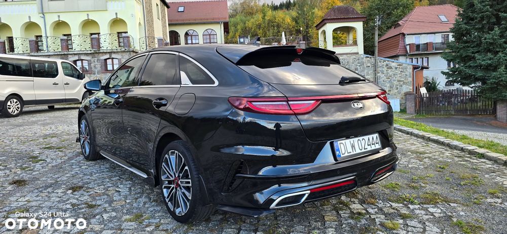 Kia ProCeed - 6