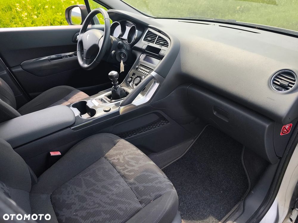 Peugeot 3008 HDi FAP 110 Access - 9
