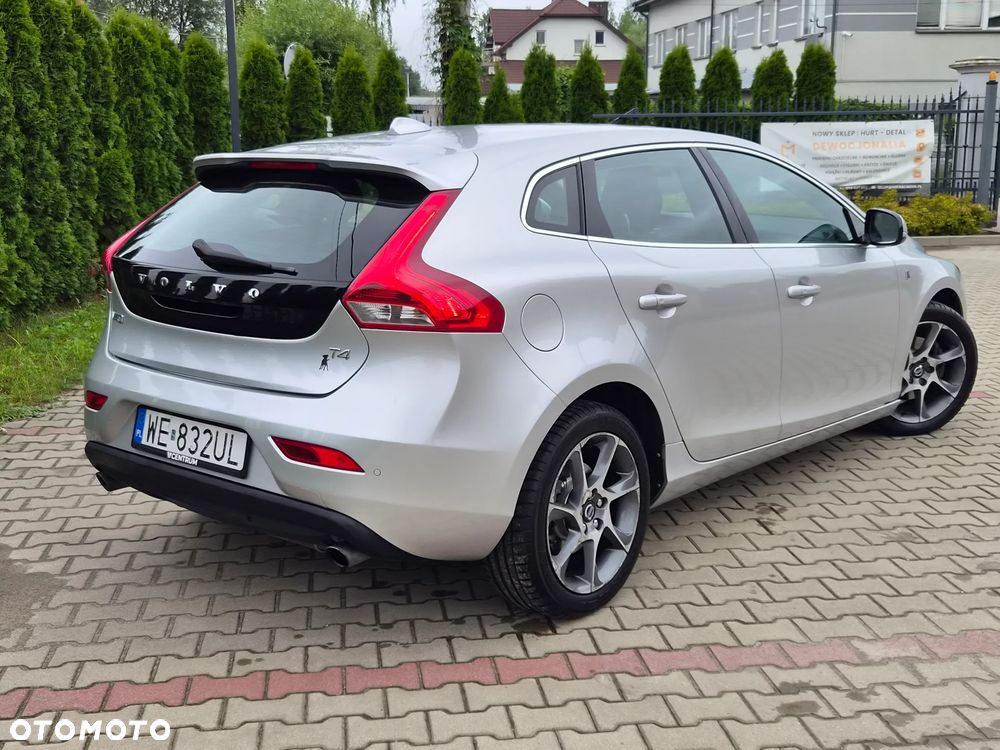 Volvo V40 T4 Ocean Race - 3