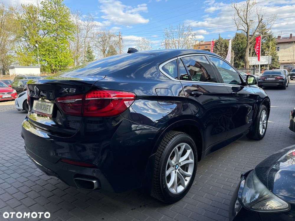 BMW X6 xDrive50i - 28