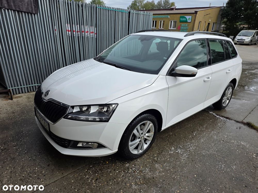 Skoda Fabia 1.0 TSI Ambition - 4