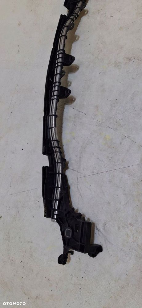 pas przedni wzmocnienie zderzaka przód mercedes w205 c-klasa 14-21 a2056203 - 2