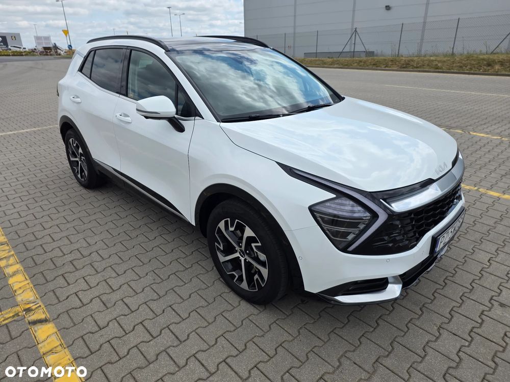 Kia Sportage 1.6 T-GDI HEV Business Line 2WD - 4