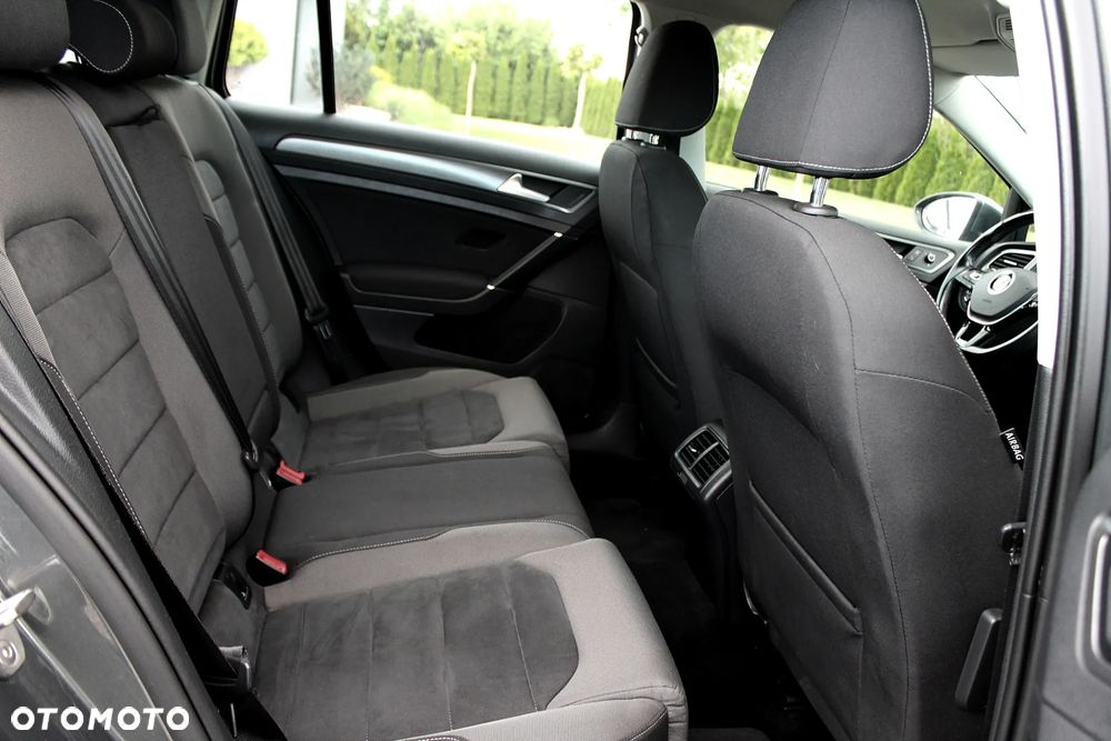 Volkswagen Golf 1.6 TDI (BlueMotion Technology) Comfortline - 8