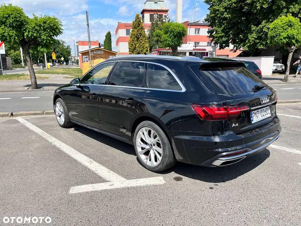 Audi A4 Avant - 11