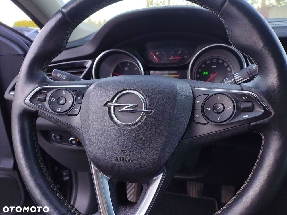 Opel Insignia 2.0 CDTI Enjoy S&S - 18