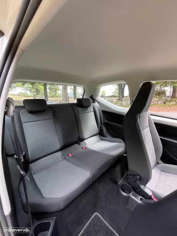 VW Up! 1.0 BlueMotion Move - 11