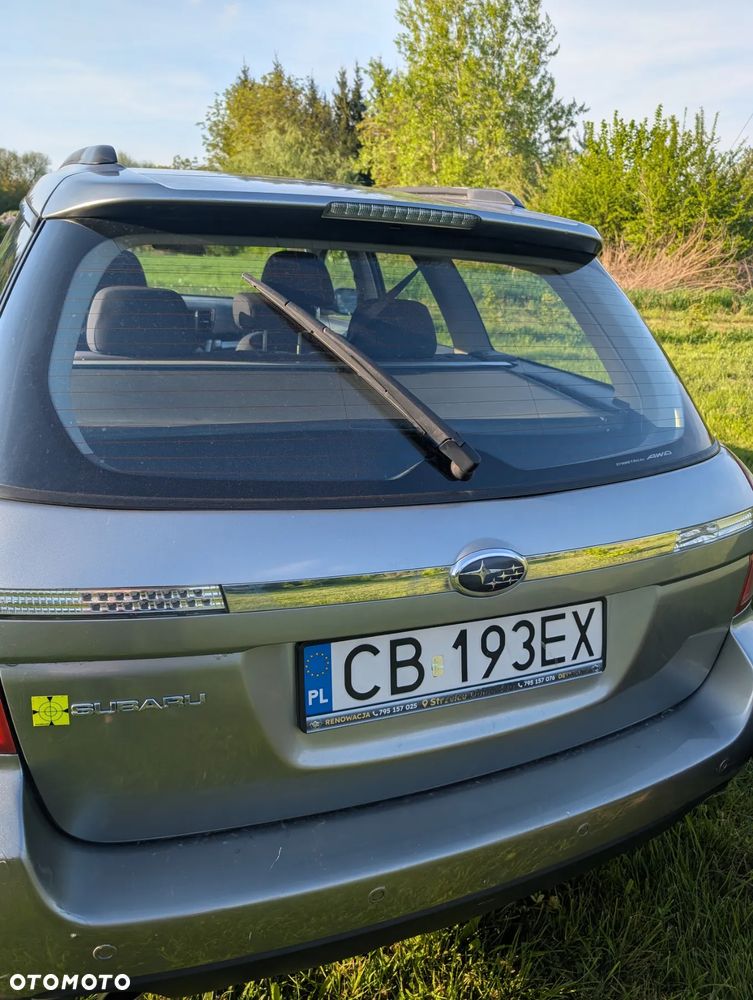 Subaru Outback - 1