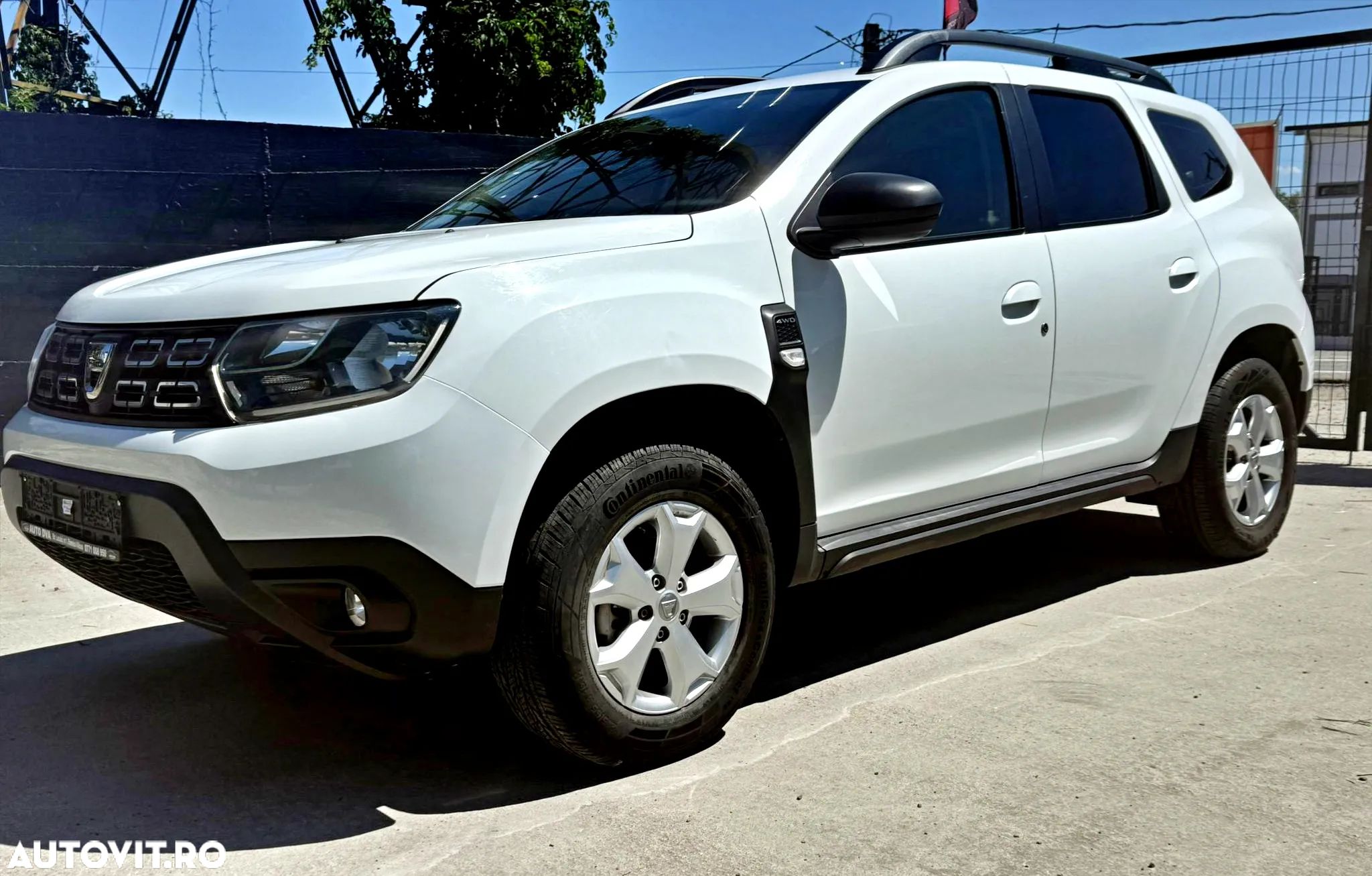 Dacia Duster 1.5 Blue dCi 4WD Comfort - 1