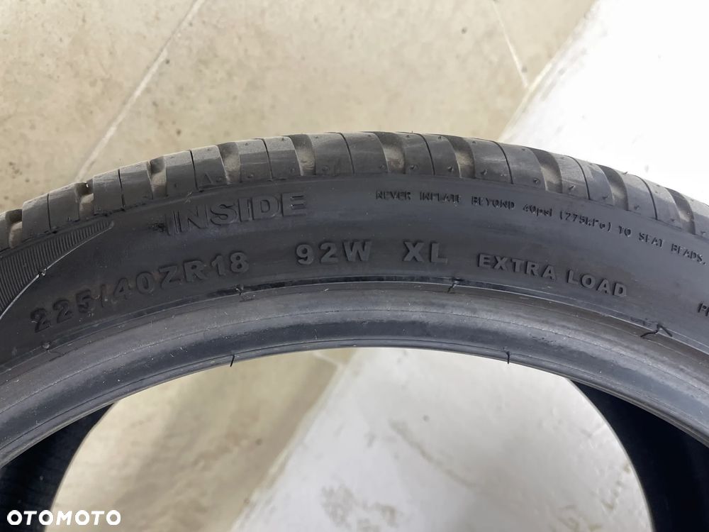 2X OPONY 2 SZT Runway Performance 926 225/40 R18 92W XL - 7