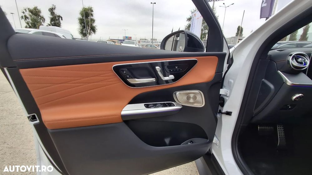 Mercedes-Benz GLC - 10