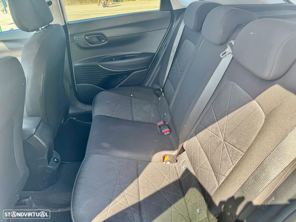 Hyundai Bayon 1.0 T-GDI Premium - 4