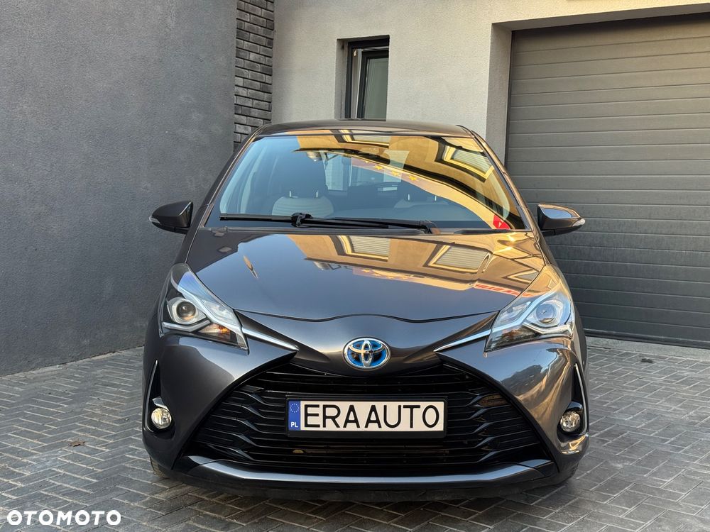 Toyota Yaris Hybrid 100 Business Edition - 7