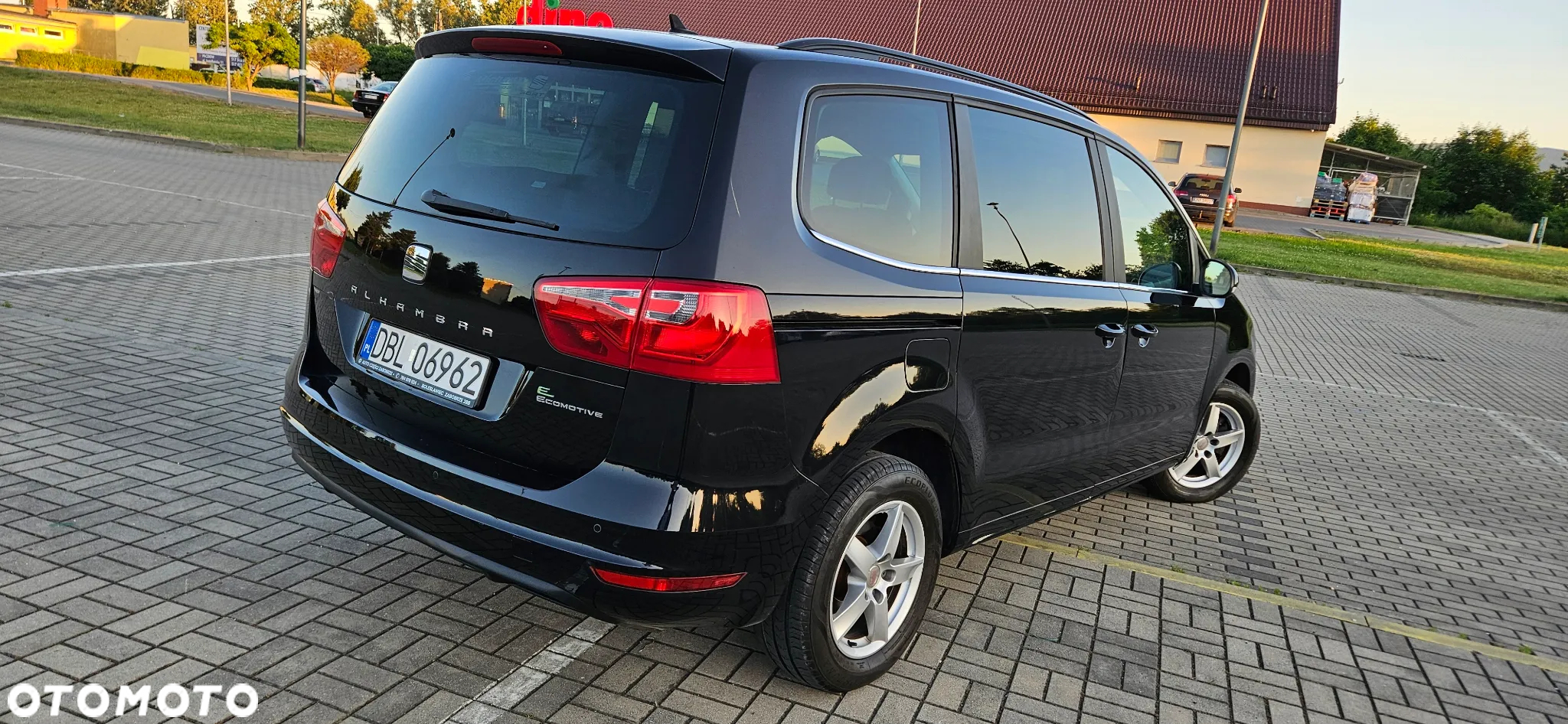 Seat Alhambra 2.0 TDI Ecomotive Reference - 4