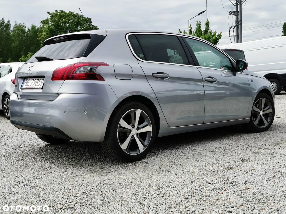 Peugeot 308 - 6