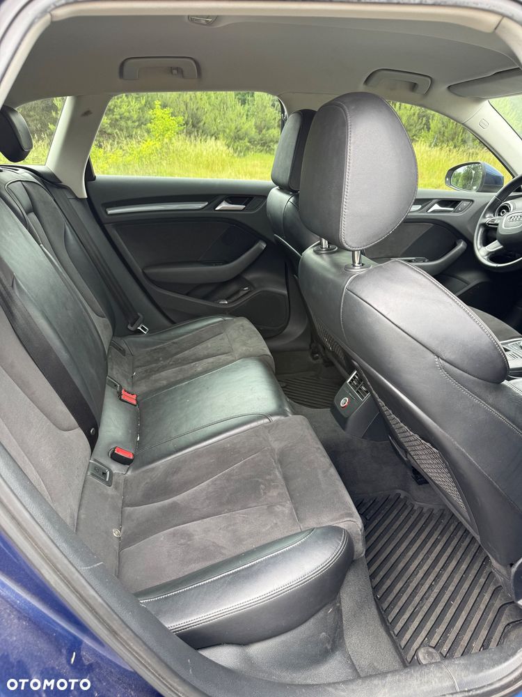 Audi A3 Sportback 2.0 TDI Ambiente - 6
