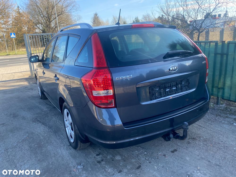 Kia Ceed 1.6 Crdi Comfort - 5