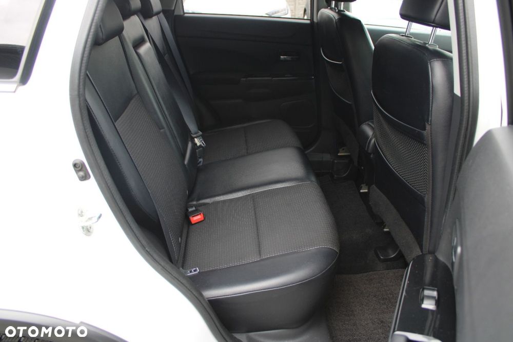 Peugeot 4008 - 14