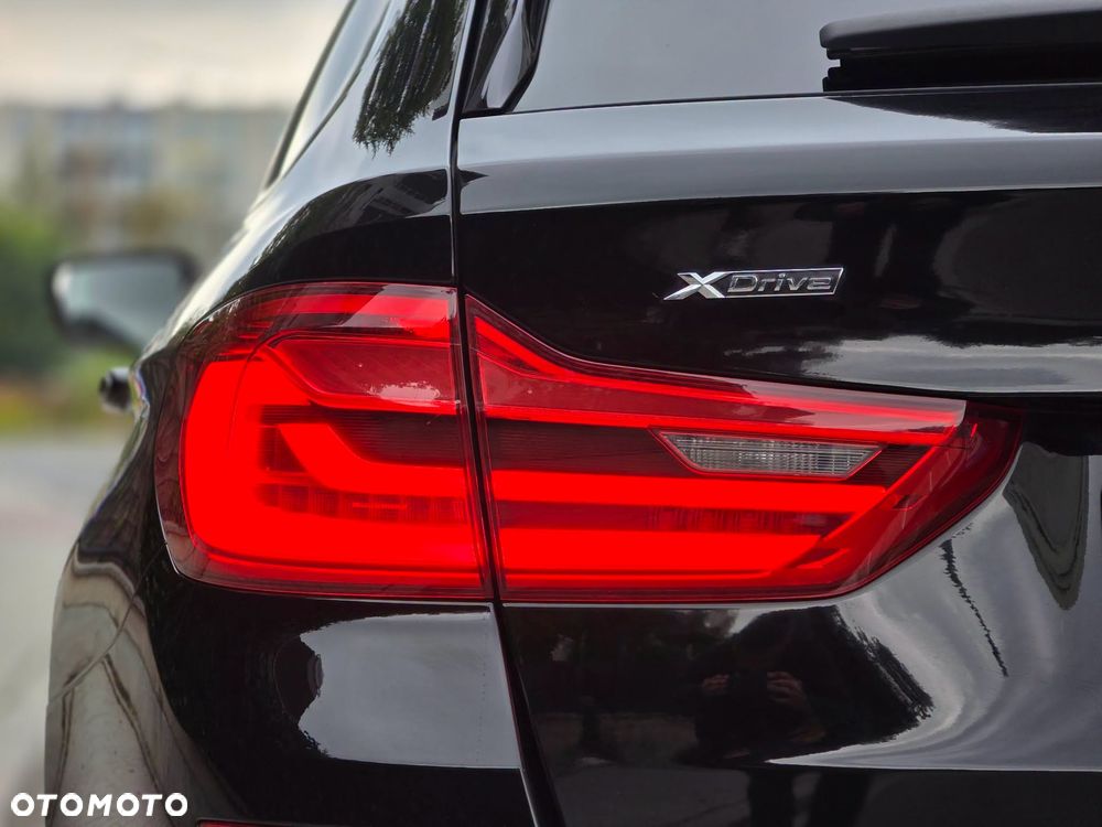 BMW 5 Series 2017 photo 2